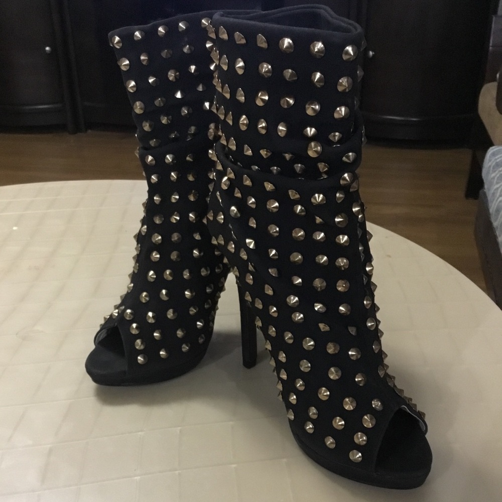 Charlotte Russe studded peep toe heels (size 8)